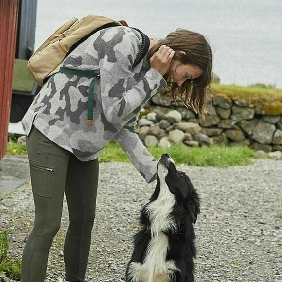 Athleta Alpaca Merino Wool Undercover Camo Sweater - Picture 2 of 11